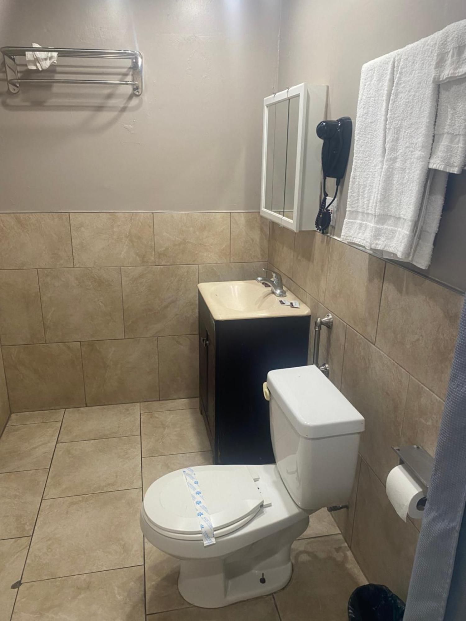 Apple Valley Motel Bagian luar foto